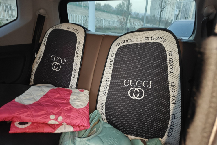 五菱汽车 宏光MINIEV 2022款 GAMEBOY 200km 玩咖款 磷酸铁锂中控内饰21