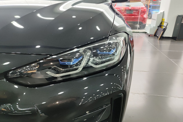 宝马4系 2022款 425i Gran Coupe M运动曜夜套装局部细节36