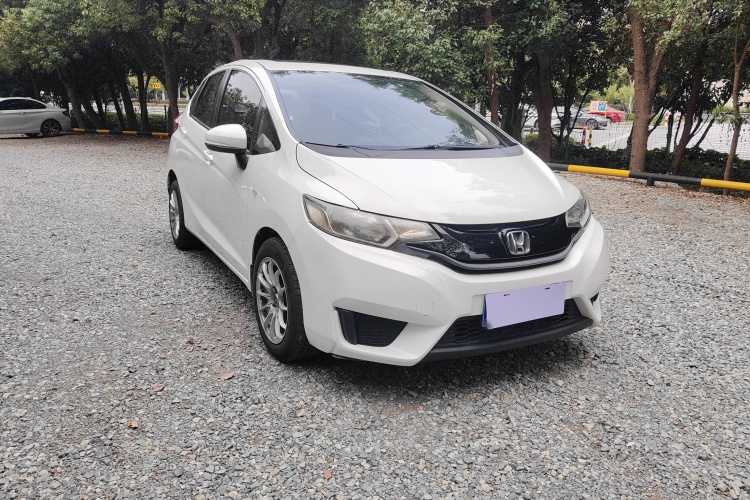 本田 飞度 2016款 1.5L LXS CVT舒适天窗版车身外观6001