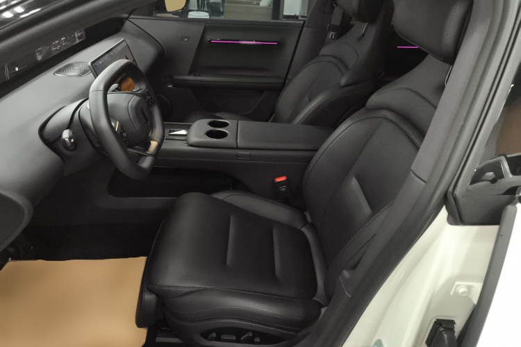 阿维塔06 2025款 Ultra纯电版中控内饰19