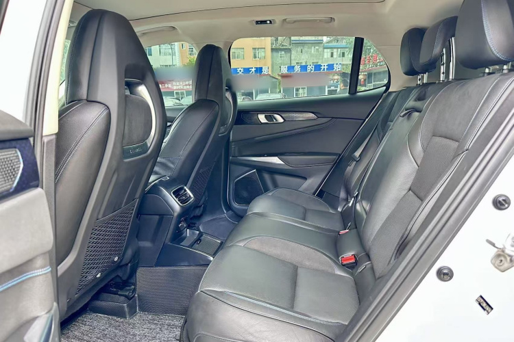 领克01 EM-P 2018款 1.5T PHEV 劲 国V车身外观6004