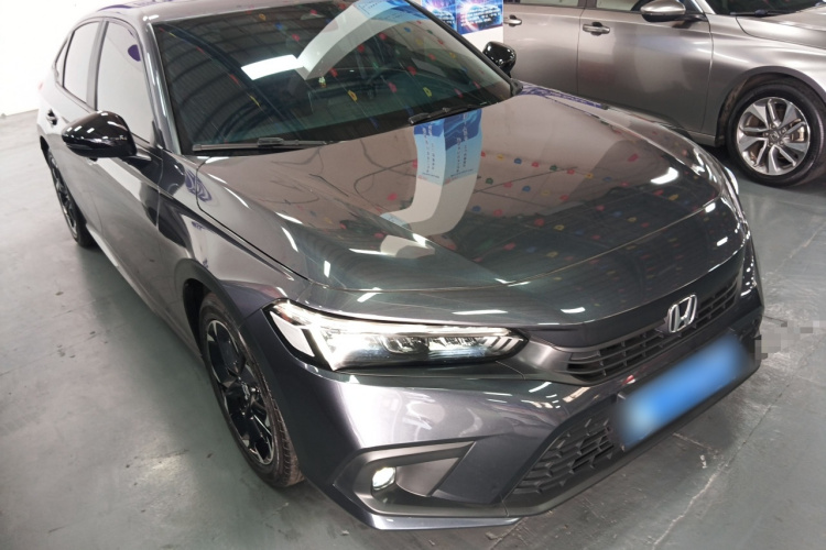 本田 思域 2022款 240TURBO CVT燃动版车身外观3