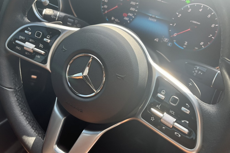 奔驰GLC 2020款 改款 GLC 260 L 4MATIC 豪华型中控内饰7006