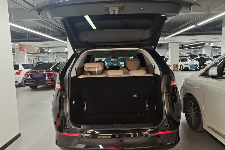 小鹏X9 2024款 702超长续航Pro机舱底盘23