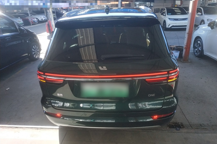 理想汽车 理想ONE 2021款 增程6座版车身外观6