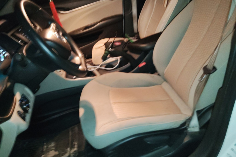 别克 英朗 2015款 15N 手动进取型局部细节19