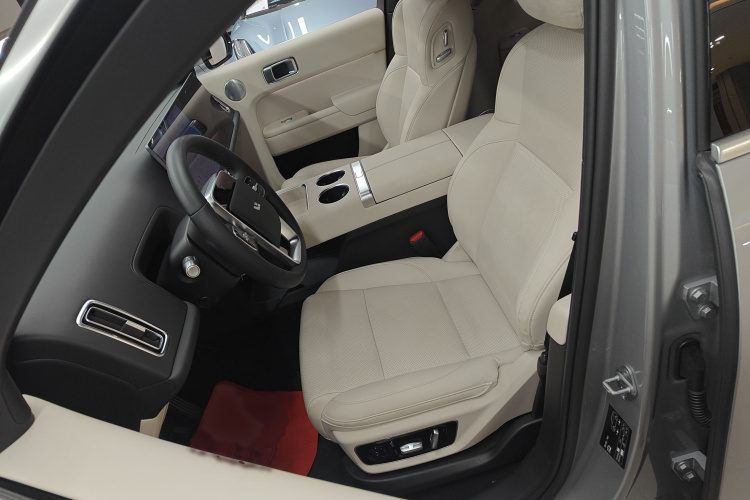 理想汽车 理想L7 2024款 Ultra局部细节19