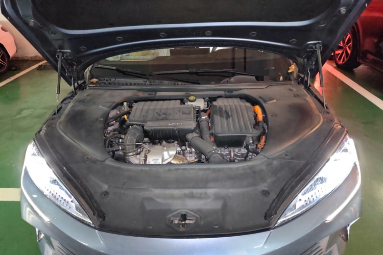 比亚迪 海豹 2023款 DM-i 1.5T 200km 旗舰型局部细节24