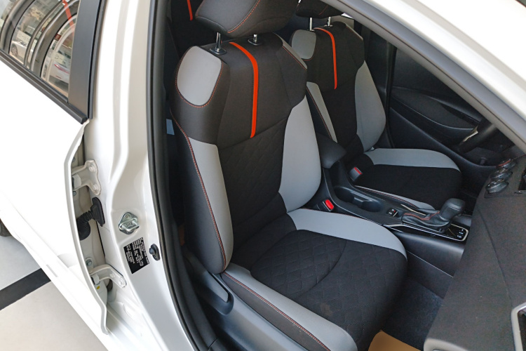 丰田 卡罗拉 2023款 1.2T 先锋版局部细节41