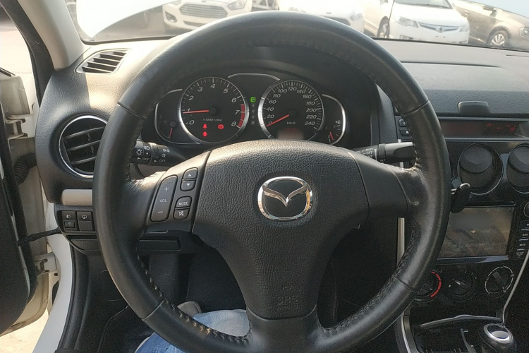 马自达6 2014款 2.0L 自动经典型局部细节13