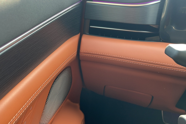 鸿蒙智行 问界M7 2024款 1.5T 智驾四驱Ultra版 5座局部细节16