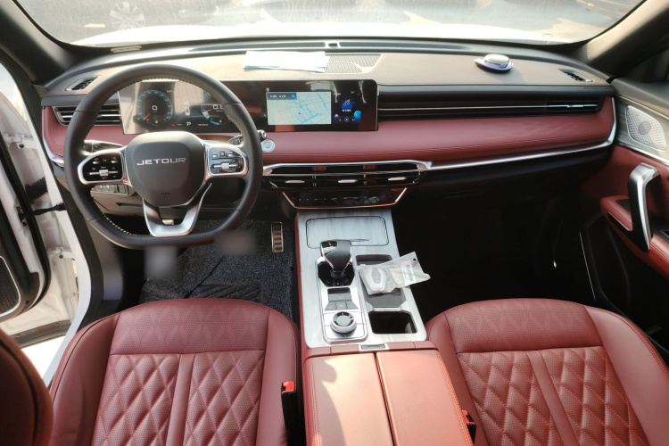 捷途X70 PLUS 2024款 1.6T DCT超享版 5座中控内饰7002