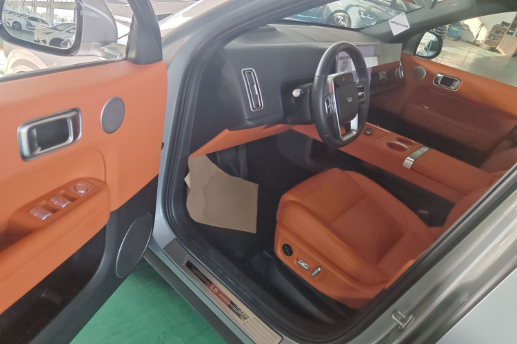 理想汽车 理想L6 2024款 Pro中控内饰7003