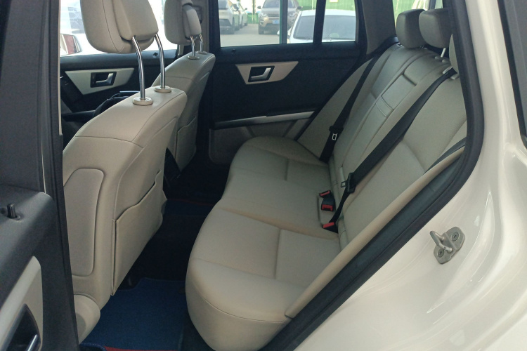 奔驰GLK级 2013款 GLK 300 4MATIC 动感天窗型中控内饰7004