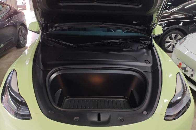 特斯拉 Model Y 2024款 后轮驱动版机舱底盘24