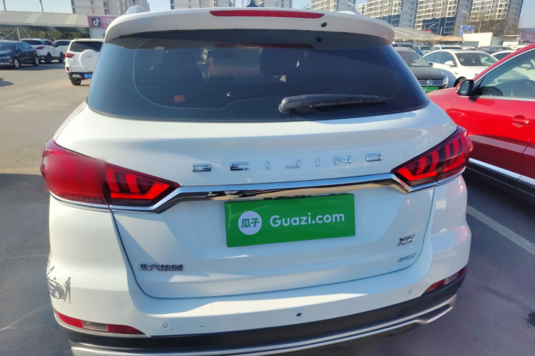 北京汽车 北京X5 2020款 1.5T 手动进取版 国VI车身外观6