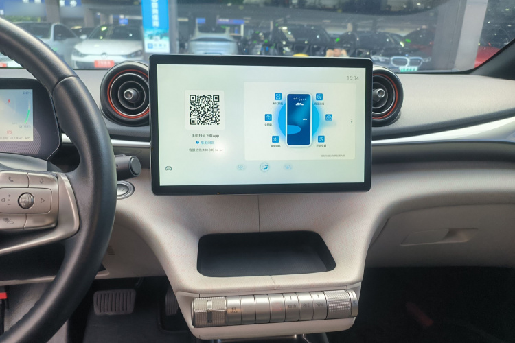 比亚迪 海豚 2021款 405km 时尚版中控内饰12