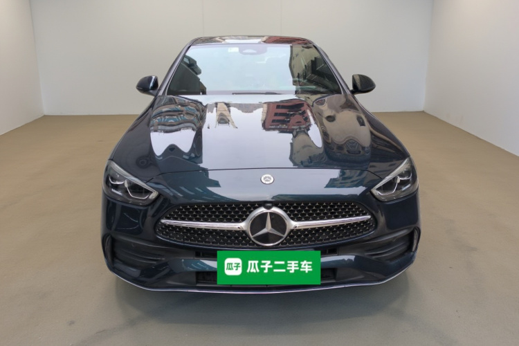 奔驰C级 2022款 改款 C 260 L 运动版车身外观2