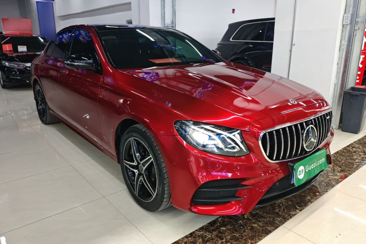 奔驰E级(进口) 2020款 E 260 运动版车身外观3