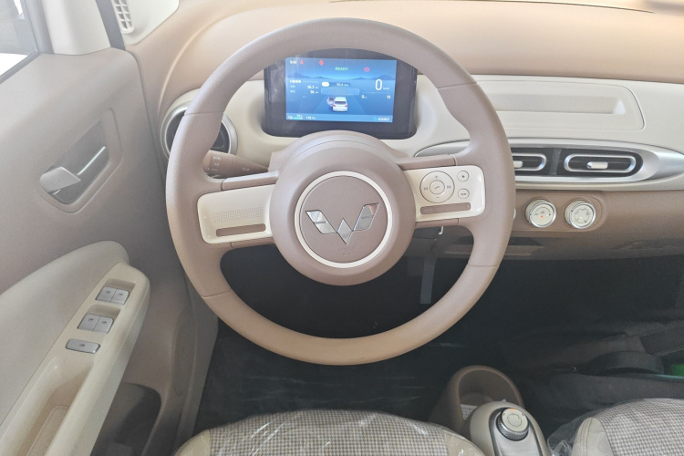 五菱汽车 宏光MINIEV 2025款 四门版 进阶款中控内饰12