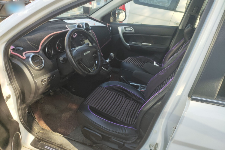 哈弗H6 2015款 升级版 1.5T 手动两驱都市型中控内饰19