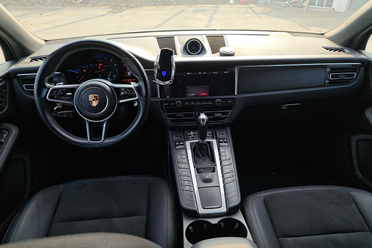 保时捷 2021款 Macan 2.0T中控内饰12