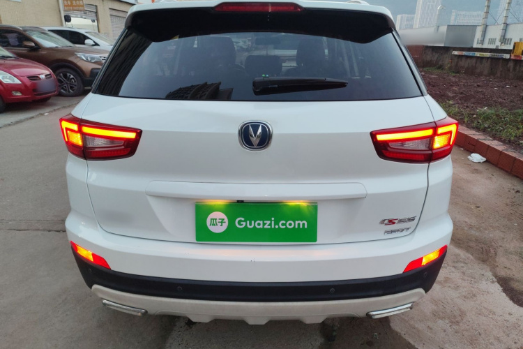 长安CS55 2017款 1.5T 自动炫色型车身外观6