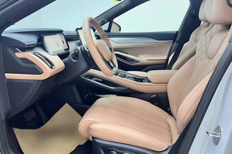 比亚迪 宋L EV 2025款 智驾版 662km 激光雷达卓越型局部细节19