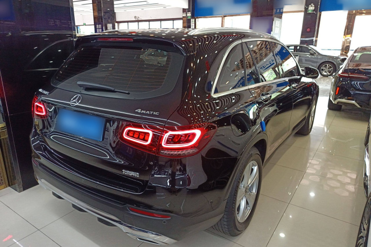奔驰GLC 2020款 改款 GLC 260 L 4MATIC 动感型车身外观7