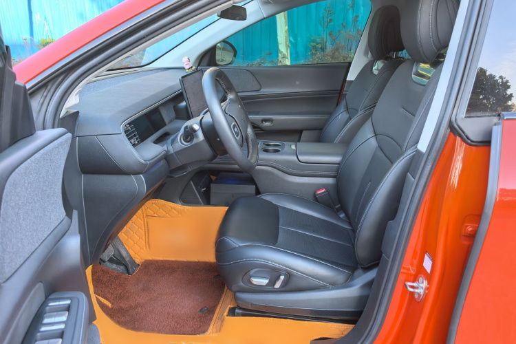 小鹏G6 2023款 580 长续航 Pro中控内饰7002