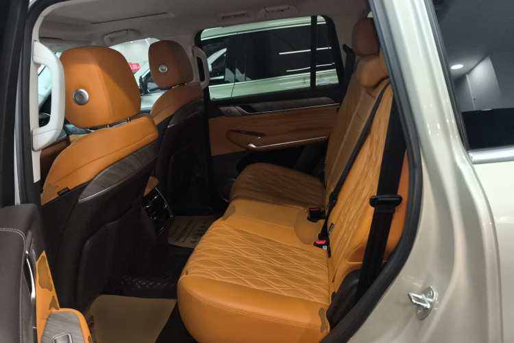 坦克500 2022款 3.0T 商务版 登峰型 7座中控内饰21