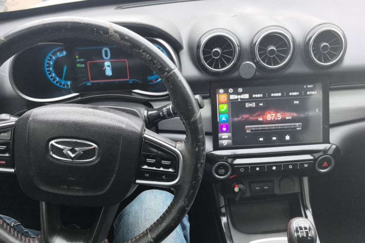 凯翼X3 2019款 1.5L 手动智耀版中控内饰12