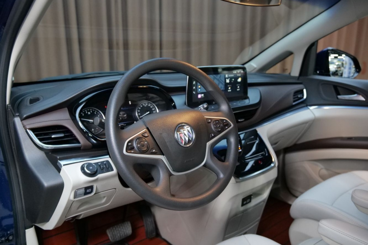 别克GL8 2023款 陆上公务舱 智享型中控内饰7002