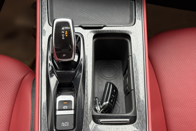 东风风神 奕炫MAX 2021款 1.5T 超炫潮爸版中控内饰7002