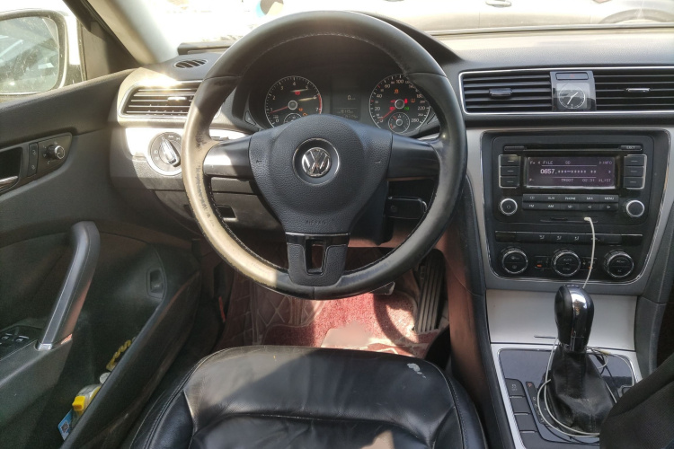 大众 帕萨特 2011款 1.8TSI 自动尊荣版局部细节13