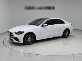 奔驰C级 2023款 C 260 L 运动版