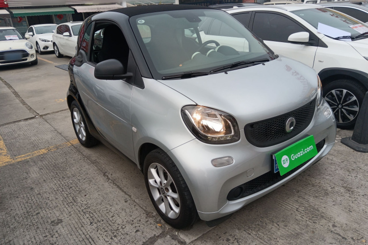 smart fortwo 2018款 1.0L 52千瓦硬顶灵动版 国V车身外观6002