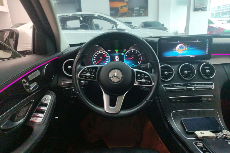 奔驰C级 2019款 改款 C 260 L 运动版局部细节13