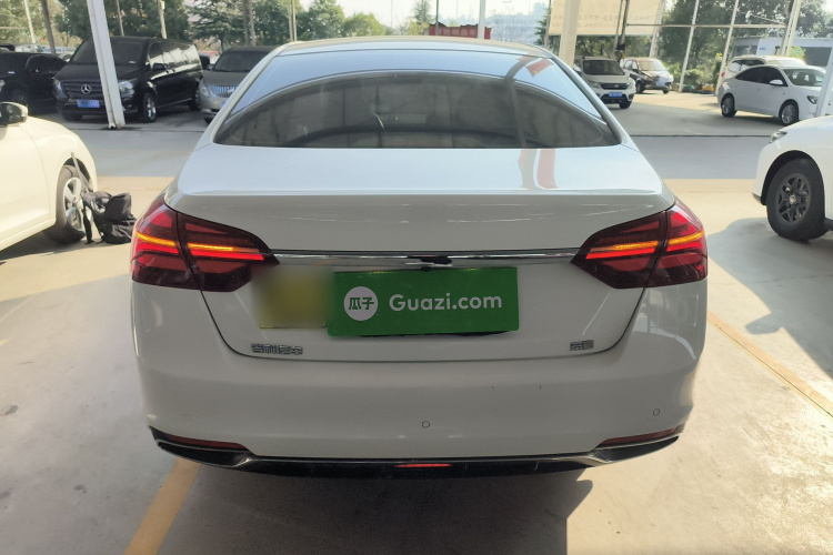 吉利汽车 帝豪 2019款 领军版 1.5L 手动向上互联型 国V车身外观6004