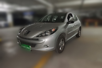 标致207 2011款 两厢 1.4L 手动驭乐版