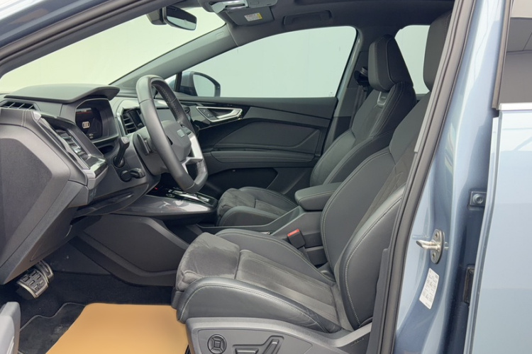 奥迪Q4 e-tron 2023款 40 e-tron 创境版局部细节19