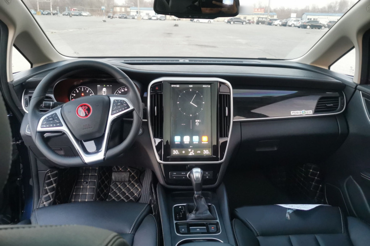 比亚迪 宋MAX 2017款 1.5T 自动智联尊贵型 7座中控内饰7003