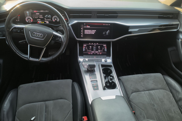 奥迪A6L 2021款 40 TFSI 豪华动感型中控内饰7002