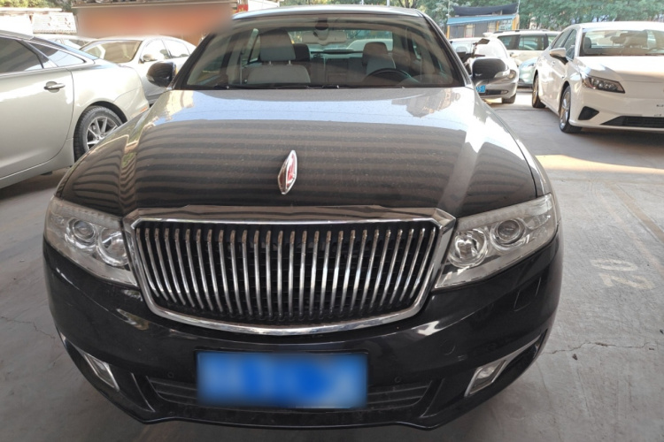 红旗H7 2015款 2.0T 豪华型车身外观2