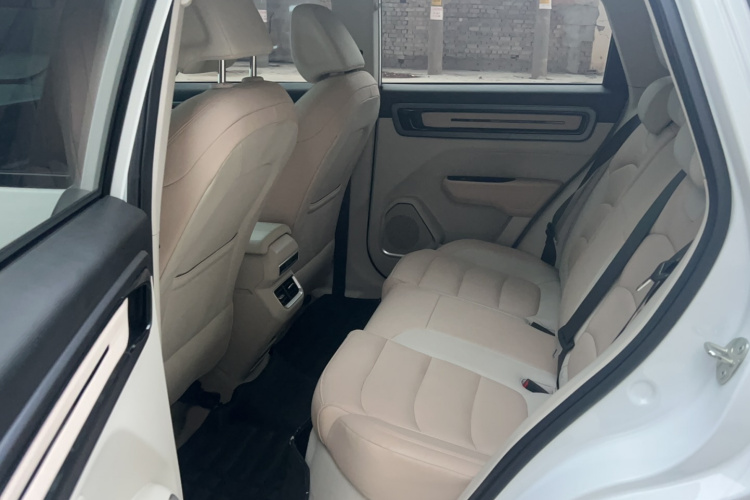 吉利汽车 吉利icon 2023款 1.5TD 巧克力醇巧版中控内饰7001