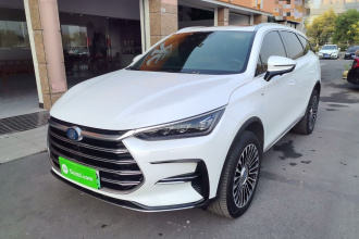 比亚迪 唐新能源 2021款 DM 2.0T 四驱高性能版创世旗舰型