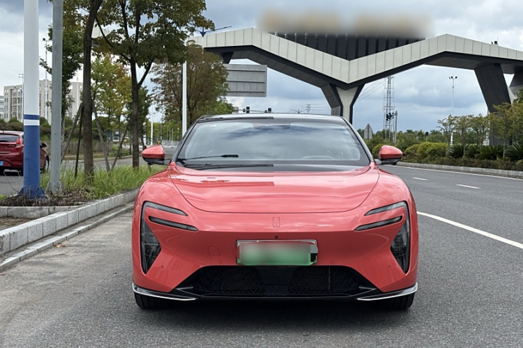 阿维塔06 2025款 Pro增程版车身外观6007