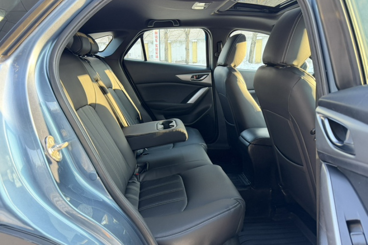 马自达CX-4 2016款 2.0L 自动两驱蓝天活力版中控内饰7009