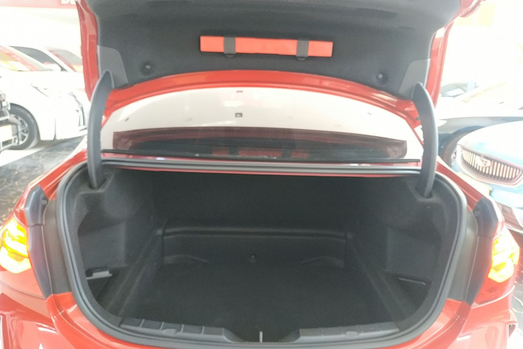 宝马1系 2021款 120i M运动版局部细节23