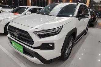 丰田 RAV4荣放 2023款 2.0L CVT四驱探险Plus版